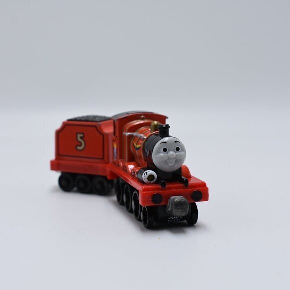 Thomas & Friends Take N Play Along Royal Talking JAMES Train Engine Die Cast '09 - Picture 4 of 7